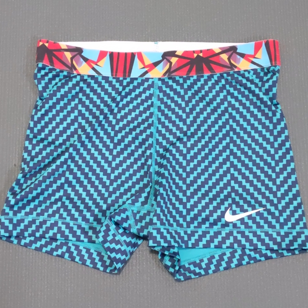 Nike pro spandex shorts, large, running shorts